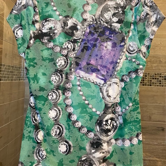 Cache Burnout XL Rhinestone Tee - Picture 2 of 6